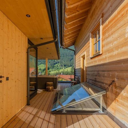 Berg Chalet 애나버그임라메탈 외부 사진