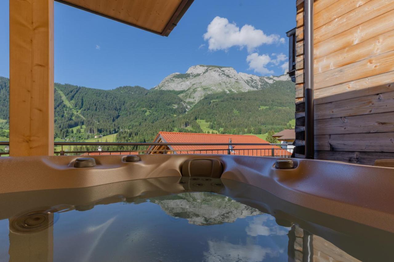 Berg Chalet 애나버그임라메탈 외부 사진