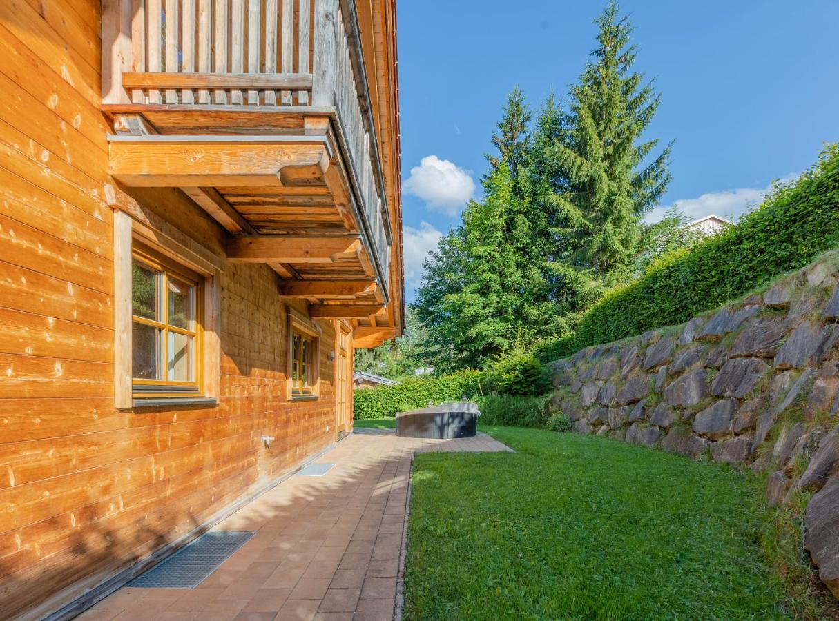 Berg Chalet 애나버그임라메탈 외부 사진